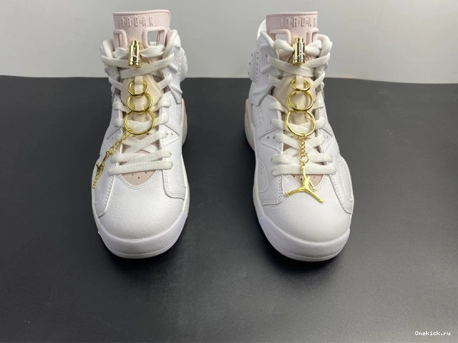 One Kick (W) Air DH9696-100 Hoops 6 Retro Gold Jordan 0715